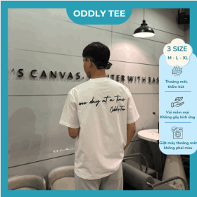 Áo Phông Oddly Tee Minimal Quote – One Day At A Time